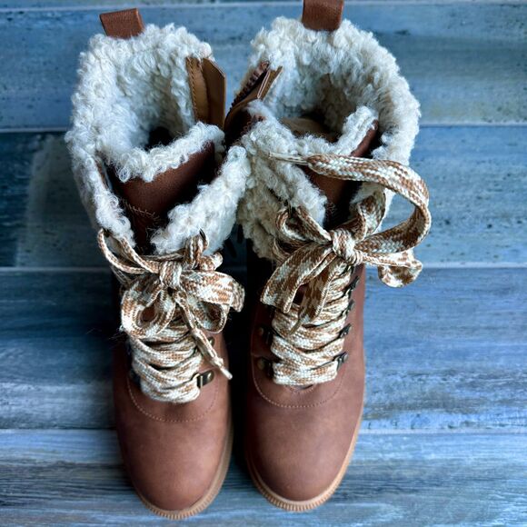 Circus Sam Edelman Brown Combat Boots Warm Faux Fur Rubber Sole Lace and Zip Up - Picture 2 of 8
